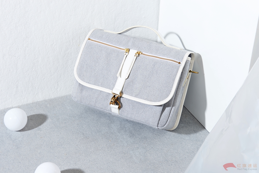 16554377541052.jpg 攝圖網(wǎng)_500990327_包包女士男士手提包錢包斜挎包背包(企業(yè)商用)_副本.jpg